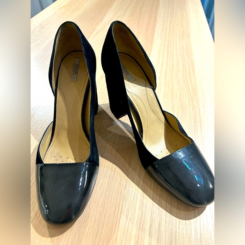 Black Patent Leather and Suede Block He’ll D’Orsay Pump Size 39